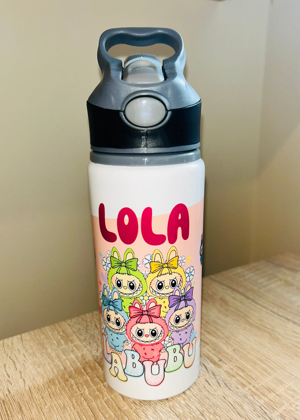 Character/Labubu Themed Personalised 600ml Aluminium Water Bottles - made with your favourite characters! School Water Bottle, Summer Ready.