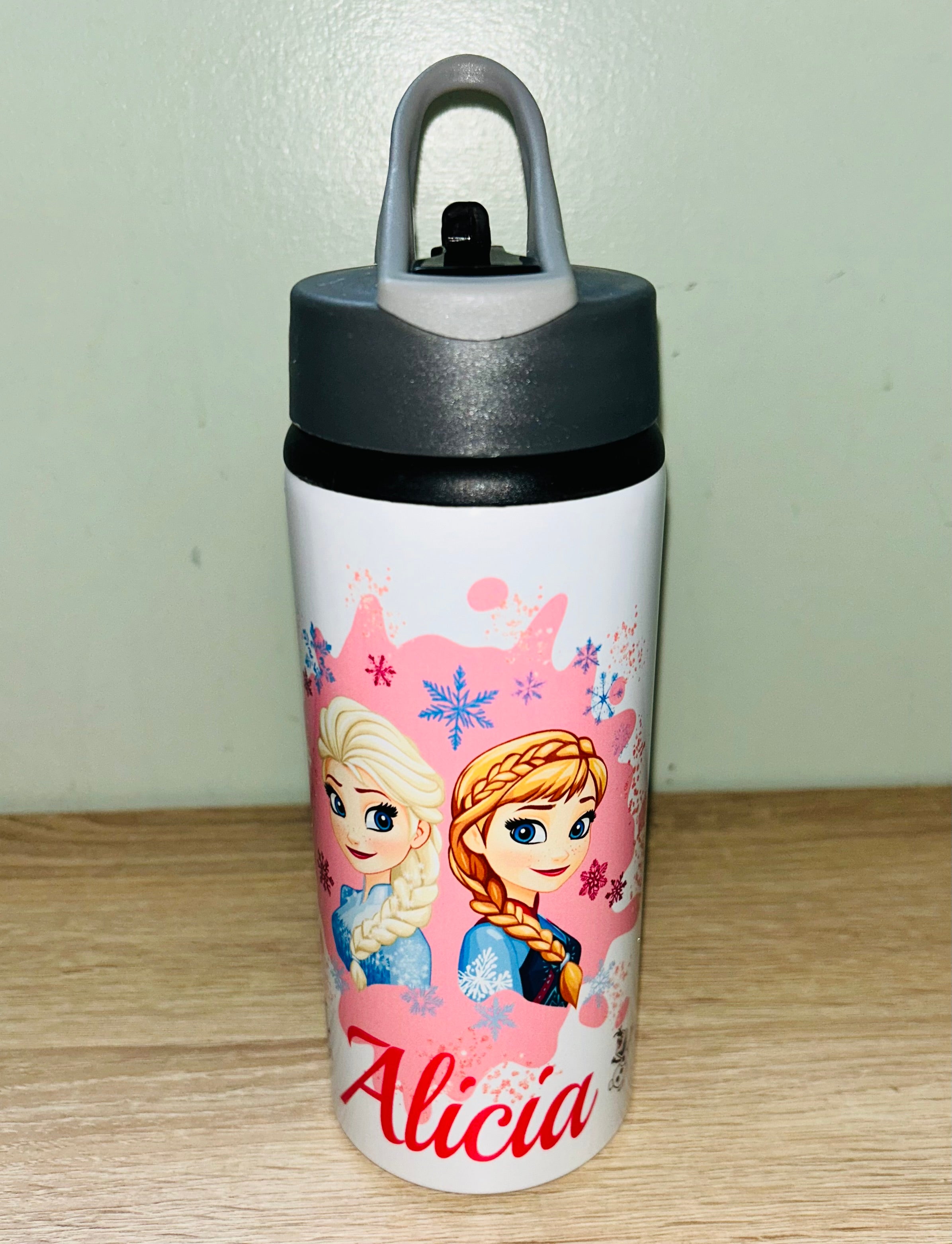 Princess/Frozen Themed Personalised 600ml Aluminium Water Bottles - made with your favourite characters! School Water Bottle, Summer Ready.