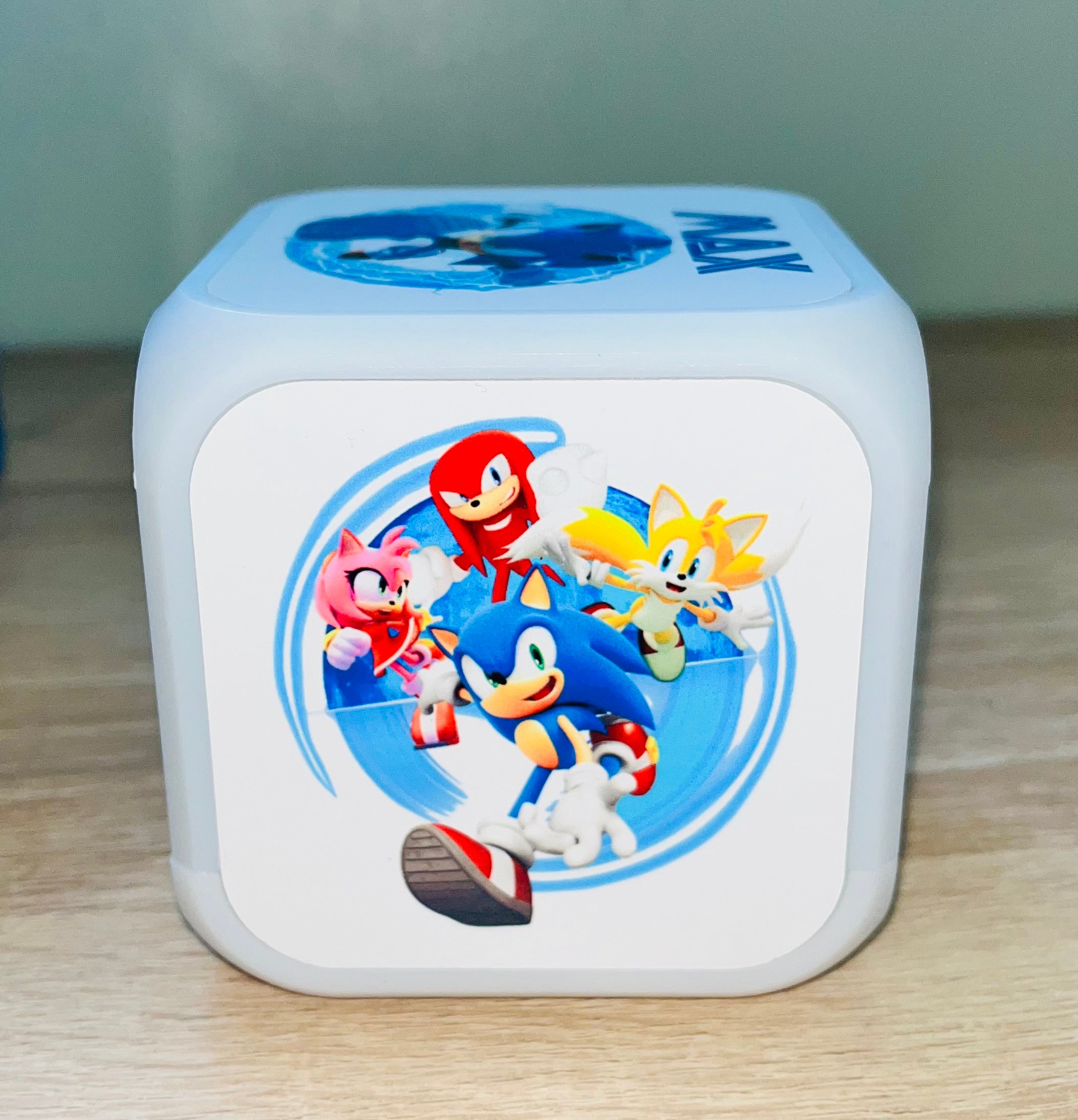 Character/Sonic Design Personalised LED Cube Digital Alarm Clock - Colour Changing/Great Gift Idea