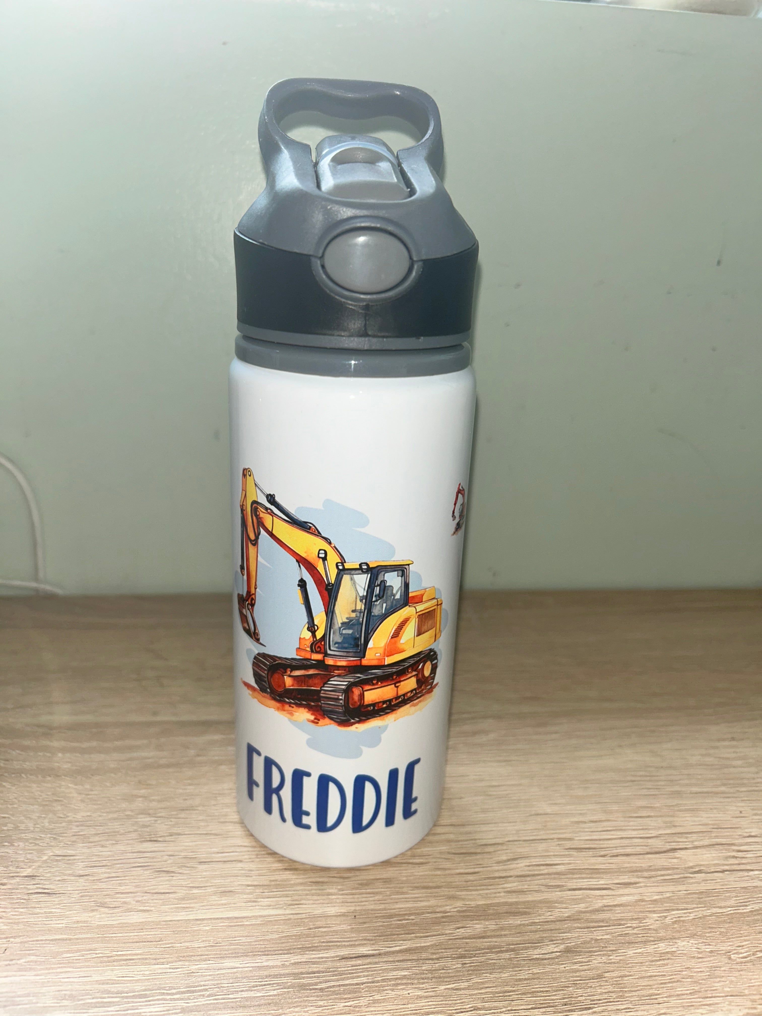 Digger Themed Personalised 600ml Aluminium Water Bottles - made with your favourite characters! School Water Bottle, Summer Ready.