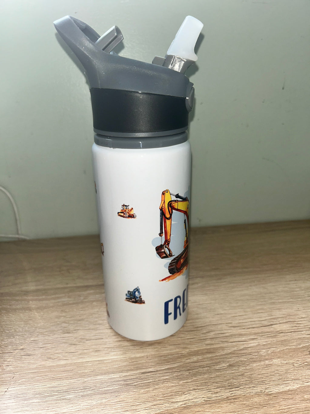 Digger Themed Personalised 600ml Aluminium Water Bottles - made with your favourite characters! School Water Bottle, Summer Ready.