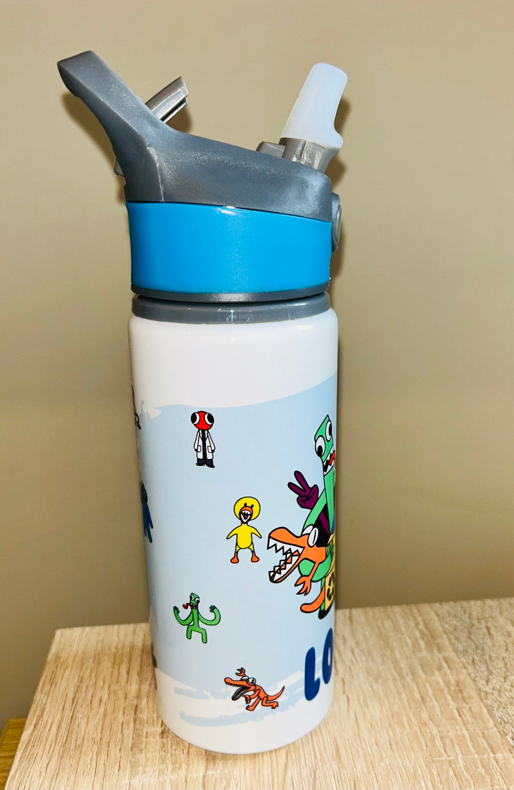 Character/Rainbow Friends Themed Personalised 600ml Aluminium Water Bottles - made with your favourite characters! School Water Bottle, Summer Ready.