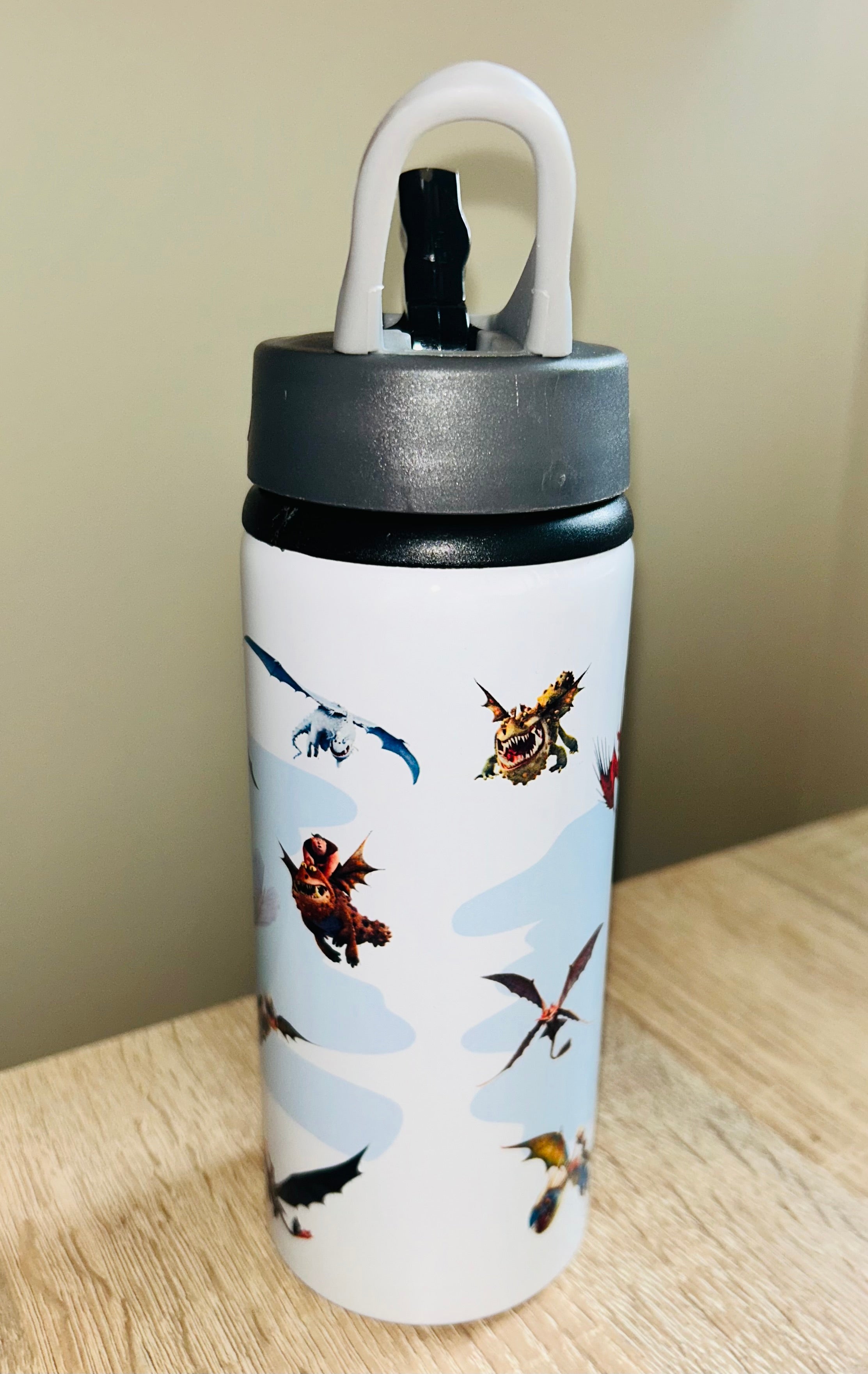 Character/Train your Dragon Themed Personalised 600ml Aluminium Water Bottles - made with your favourite characters! School Water Bottle, Summer Ready.
