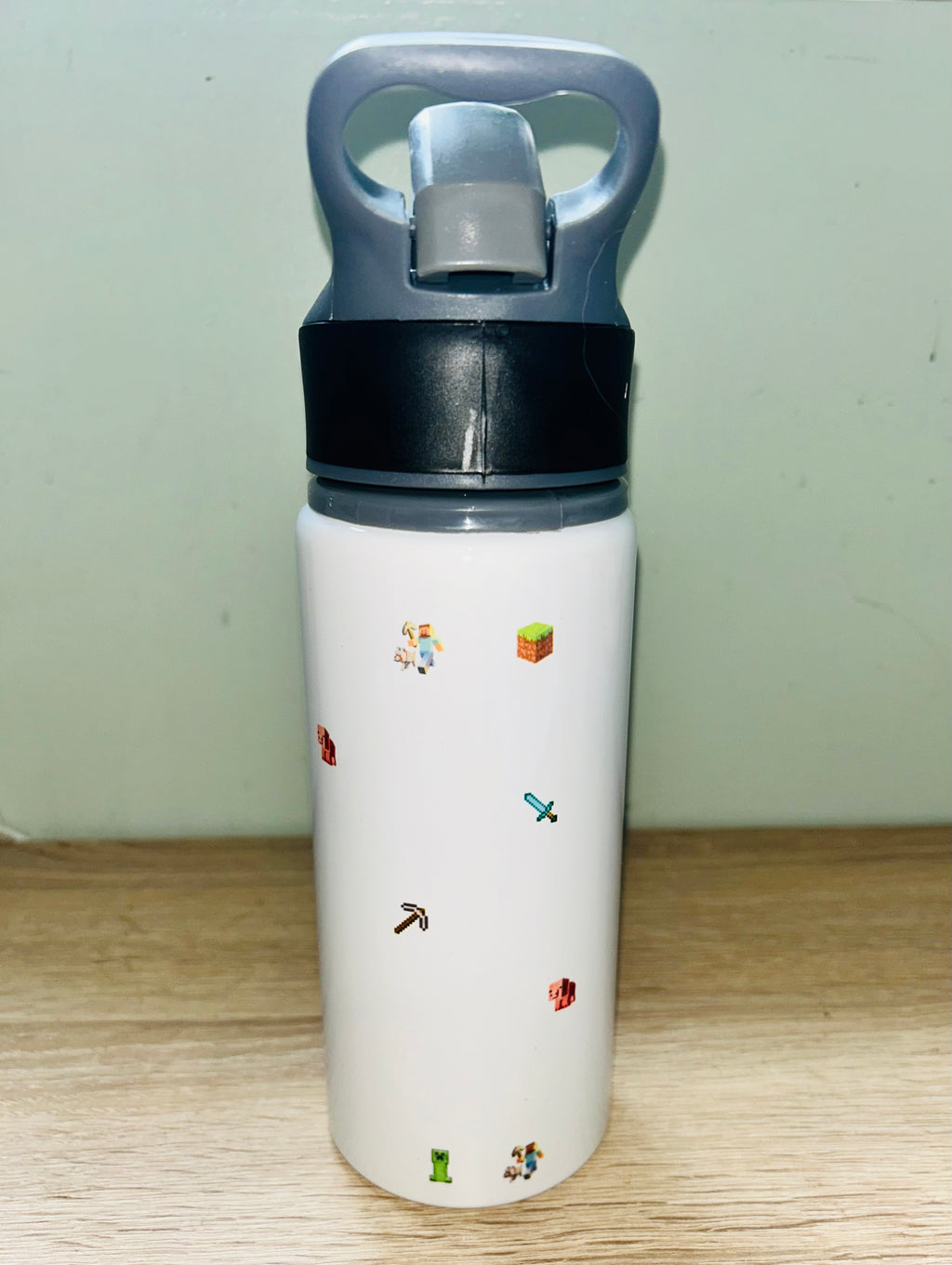 Gaming Themed Personalised 600ml Aluminium Water Bottles - made with your favourite characters! School Water Bottle, Summer Ready.
