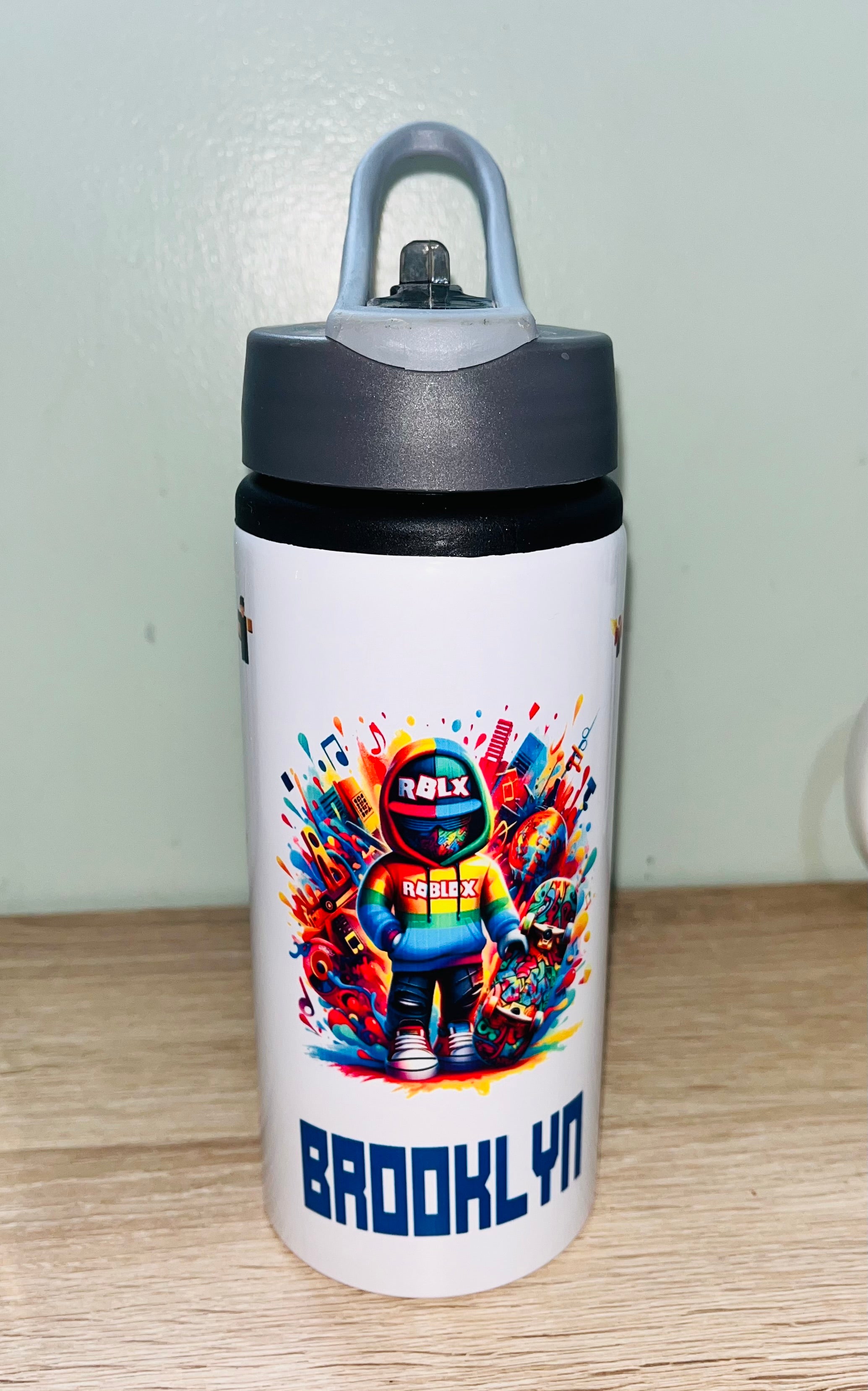 Gaming Themed Personalised 600ml Aluminium Water Bottles - made with your favourite characters! School Water Bottle, Summer Ready.
