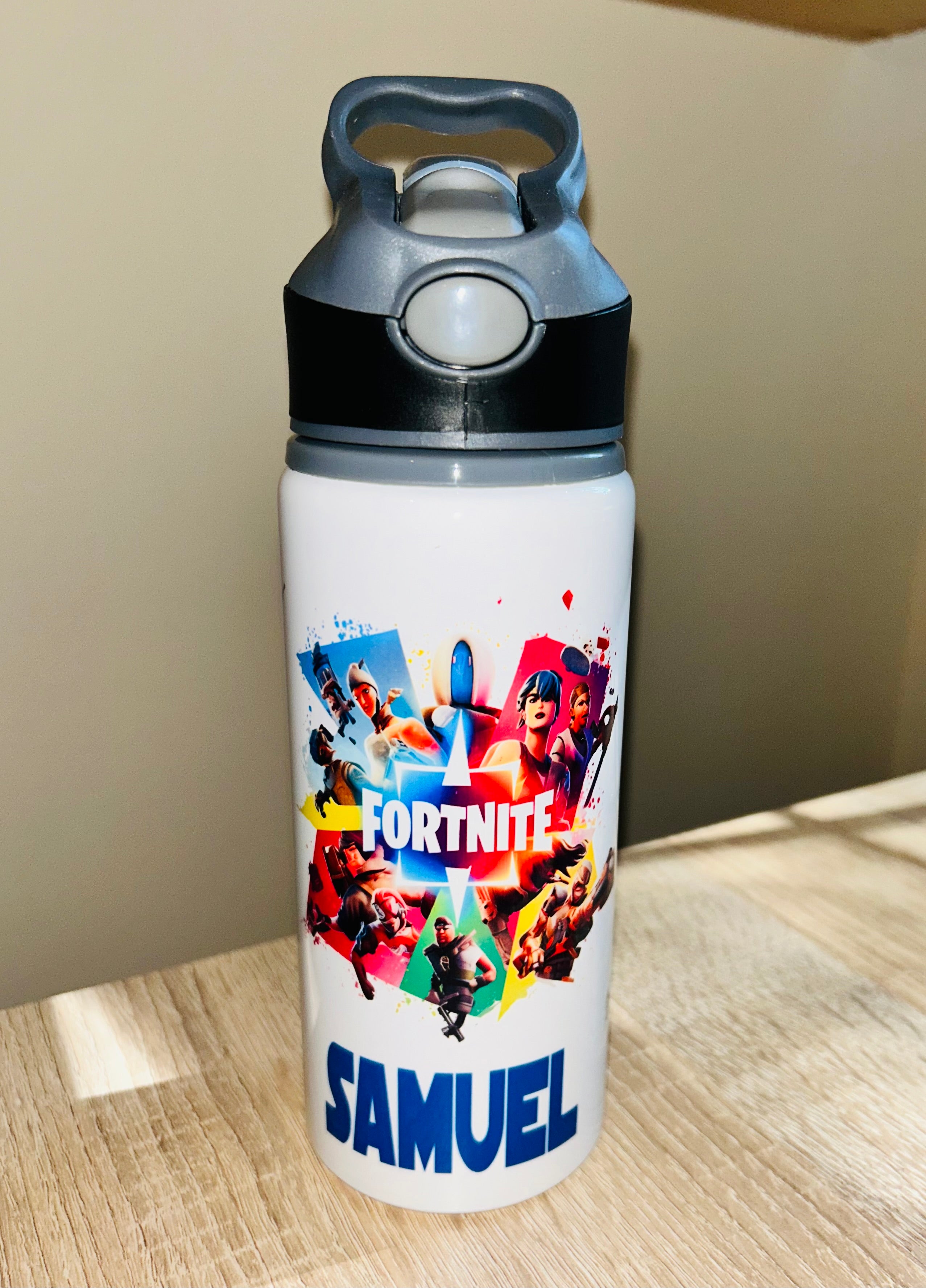 Gaming Themed Personalised 600ml Aluminium Water Bottles - made with your favourite characters! School Water Bottle, Summer Ready.