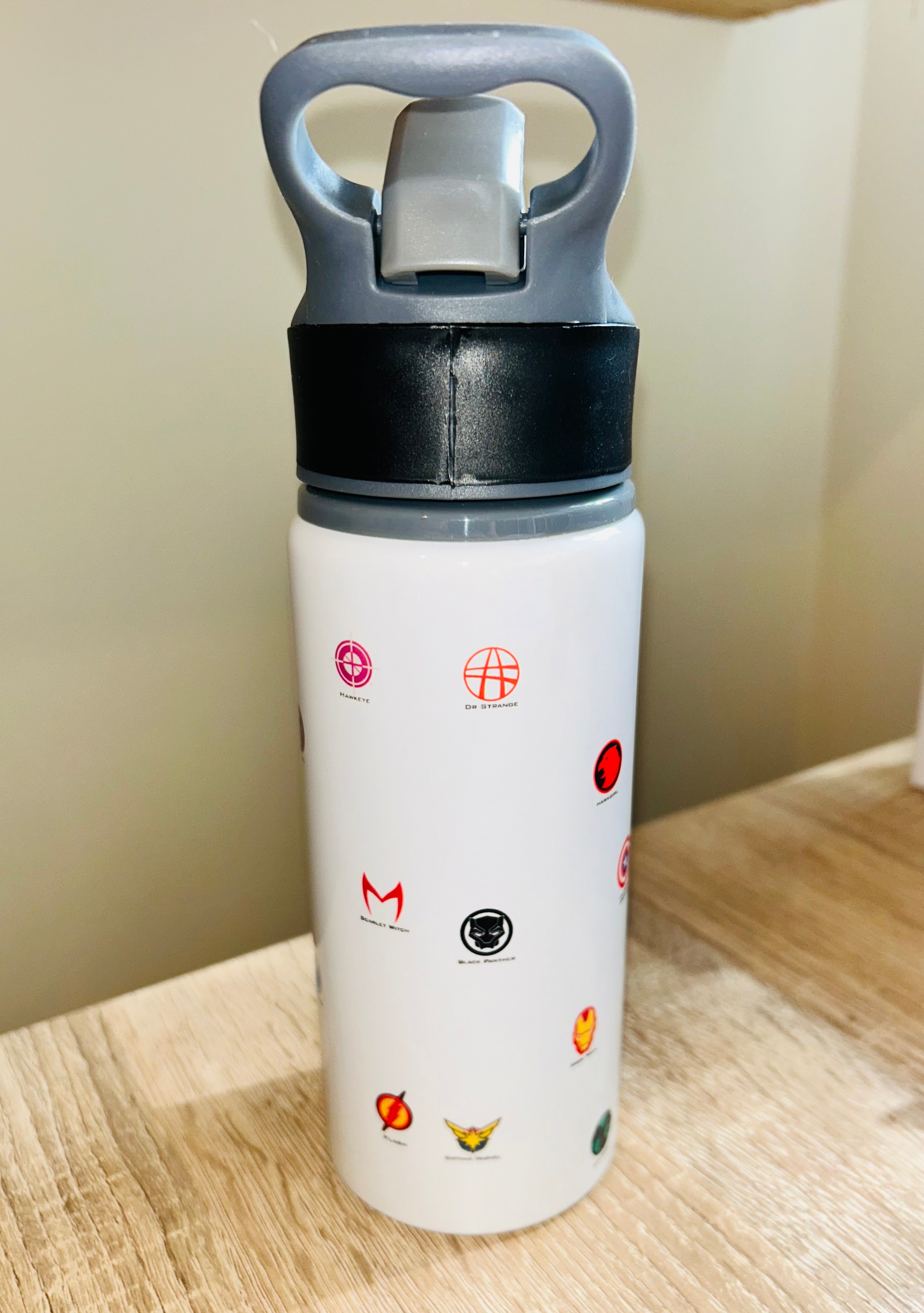 Marvel/Superheroes Themed Personalised 600ml Aluminium Water Bottles - made with your favourite characters! School Water Bottle, Summer Ready.